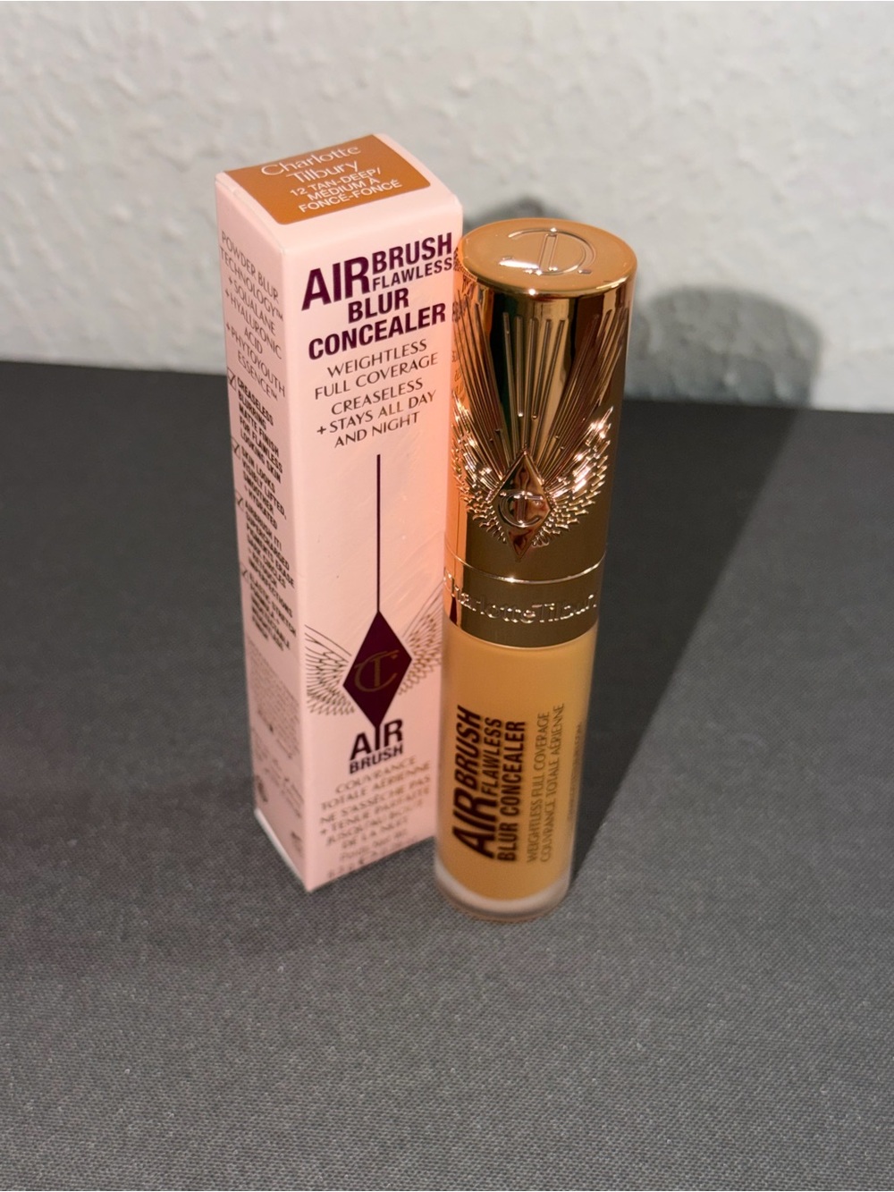 Charlotte Tilbury Airbrush Flawless Blur Concealer -  Tan -deep medium